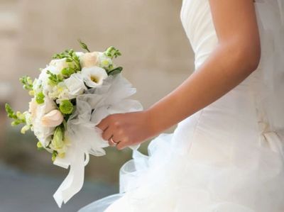 Bride carrying a bouquet